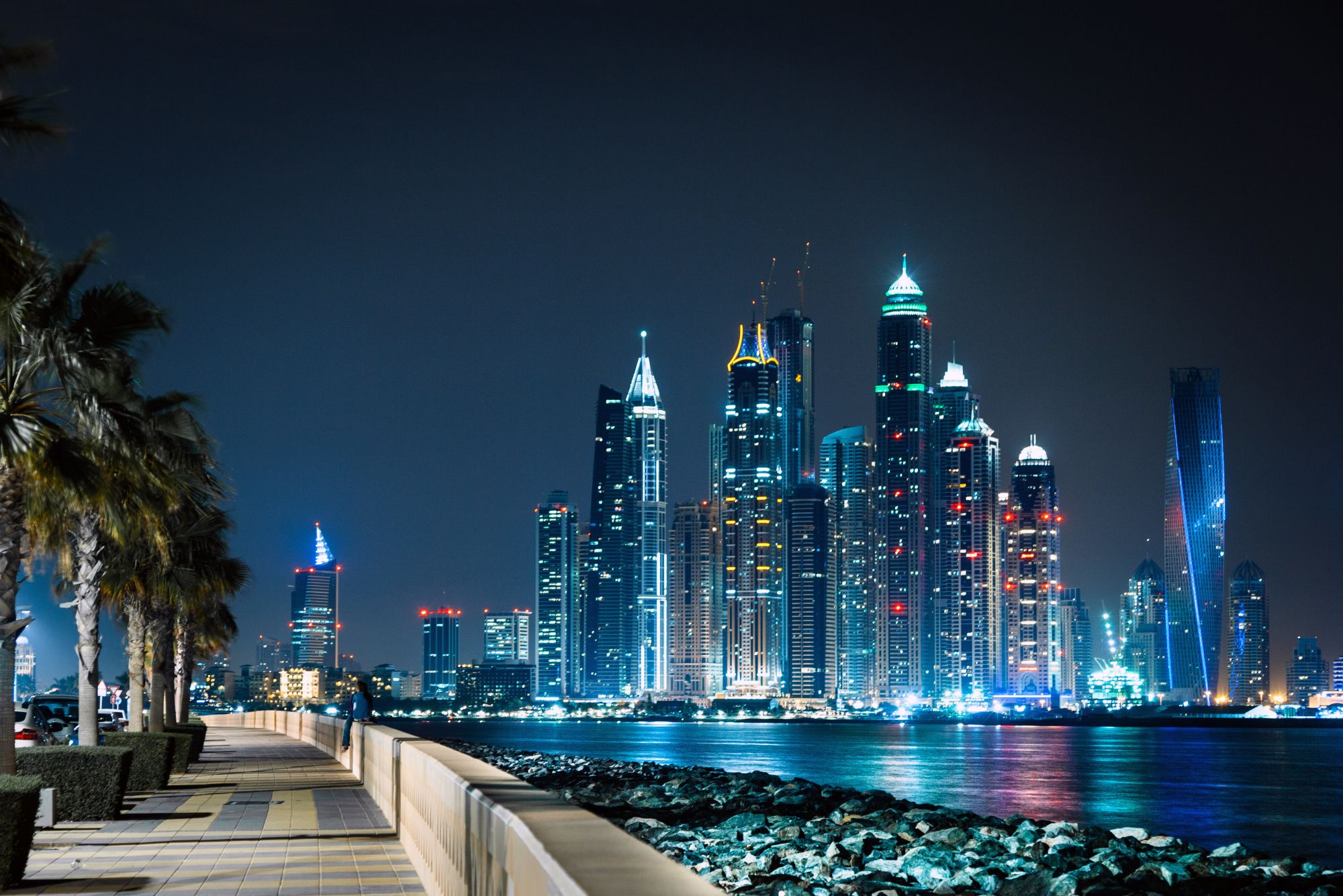 Where To Unwind in Dubai: Marina Nights, Beach Clubs and Budget Shopping